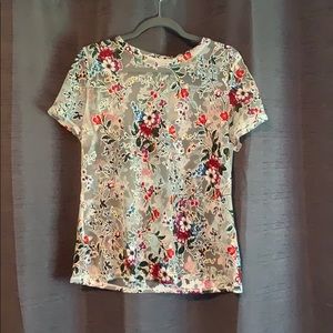 Floral patterned top